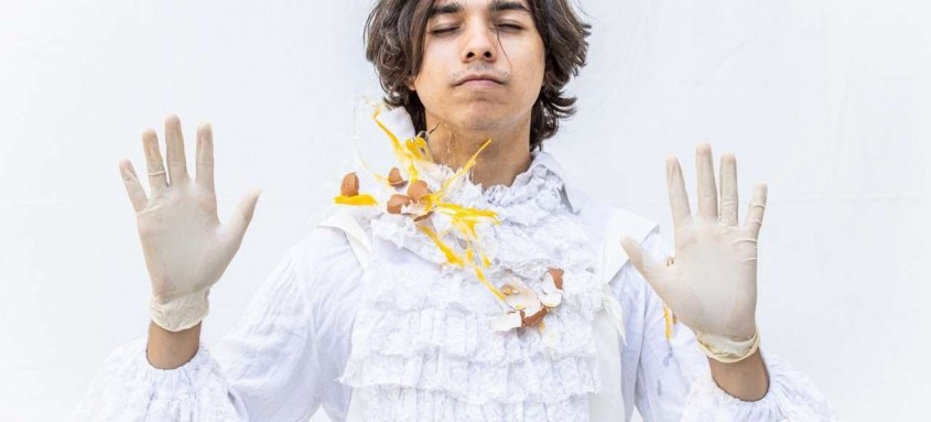 'Feio in Loco': exibição gratuita no canal Centro de Arte Uff no YouTube - Foto: Renato Mangolin / Divulgação 'Feio in Loco': exibição gratuita no canal Centro de Arte Uff no YouTube