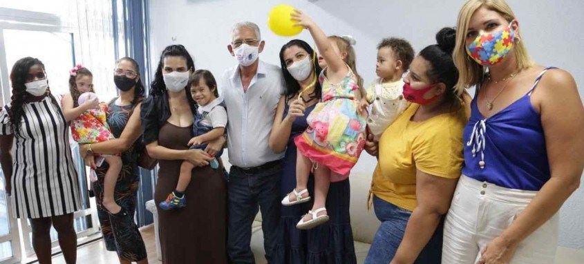 Prefeito recebeu esta semana em seu gabinete um grupo de mães de crianças com síndrome de down - Foto: Divulgação / Prefeitura de São Gonçalo Prefeito recebeu esta semana em seu gabinete um grupo de mães de crianças com síndrome de down