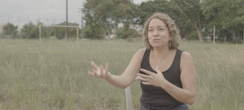 Luciana Wollmann,  foi a pesquisadora entrevistada no filme