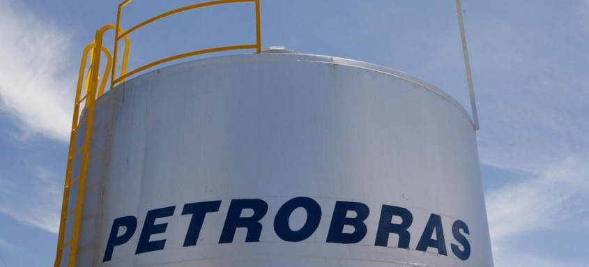 A Petrobras informou ainda que o preço final do gás natural ao consumidor não é determinado apenas pelo preço de venda da companhia, mas também pelas margens das distribuidoras