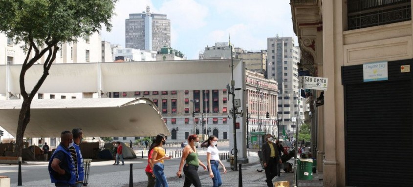 Comércio fechado na região central de São Paulo 