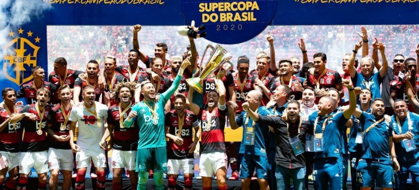 Flamengo é o atual campeão da Supercopa do Brasil, ao vencer em 2020 o Athletico-PR, também no Distrito Federal
