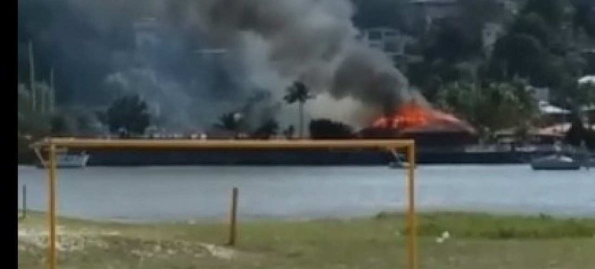 Incêndio Clube Naval