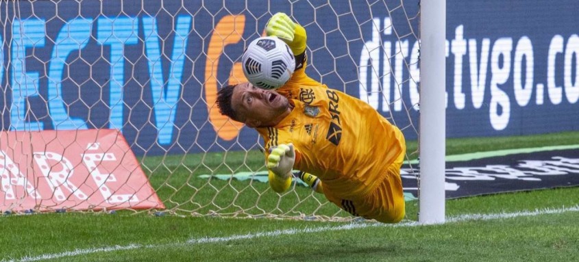 Diego Alves foi o grande herói do Flamengo no título da Supercopa do Brasil - Foto: Marcelo Cortes / Flamengo Diego Alves foi o grande herói do Flamengo no título da Supercopa do Brasil