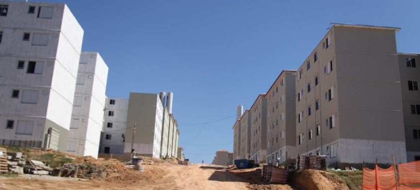 Empreendimento habitacional em Marambaia, São Gonçalo: obras perto da fase final - Foto: Lucas Alvarenga / Prefeitura de São Gonçalo Empreendimento habitacional em Marambaia, São Gonçalo: obras perto da fase final