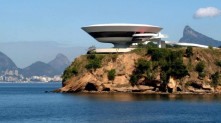 Niterói aparece com grande destaque em três pilares: Saneamento e Meio Ambiente, Inserção Econômica e Capital Humano Divulgação