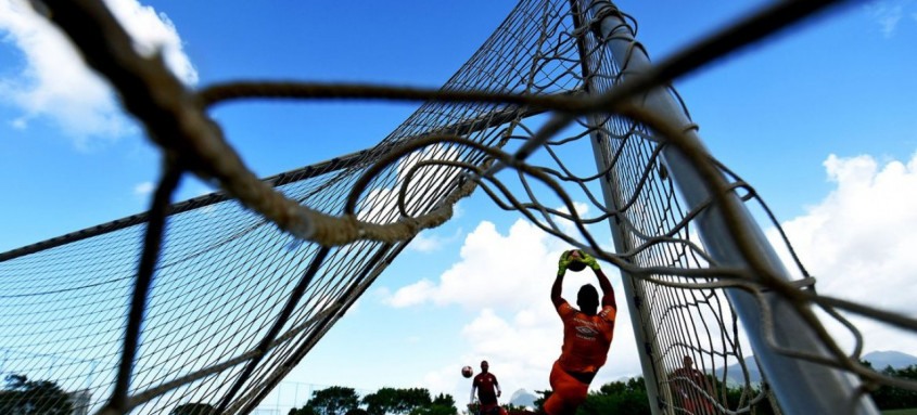 Sina de família, diferenças, técnicas e as facetas de alguns arqueiros
- Foto: Mailson Santana/Fluminense FC Sina de família, diferenças, técnicas e as facetas de alguns arqueiros