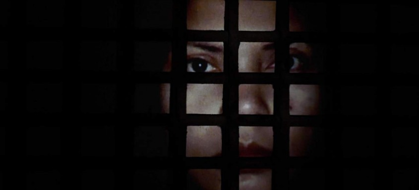 >Com o intuito de tentar lançar luz sobre a sombria realidade atual de pandemia, 'Como devo chorá-lo', híbrido entre teatro, performance, intervenção urbana, cinema e artes visuais realiza sessões interativas até 02 de maio, através do site comodevochoralos.com.br. - Foto: Divulgação >Com o intuito de tentar lançar luz sobre a sombria realidade atual de pandemia, 'Como devo chorá-lo', híbrido entre teatro, performance, intervenção urbana, cinema e artes visuais realiza sessões interativas até 02 de maio, através do site comodevochoralos.com.br.