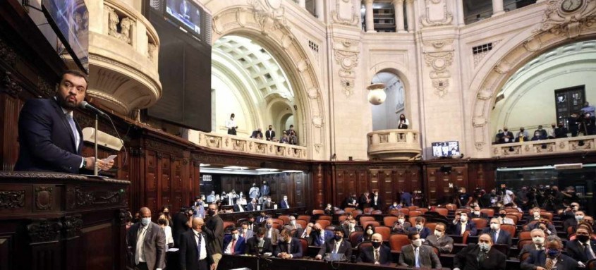 Cláudio Castro toma posse como governador do Estado do Rio de Janeiro - Foto: Rafael Campos / Governo do Estado Cláudio Castro toma posse como governador do Estado do Rio de Janeiro