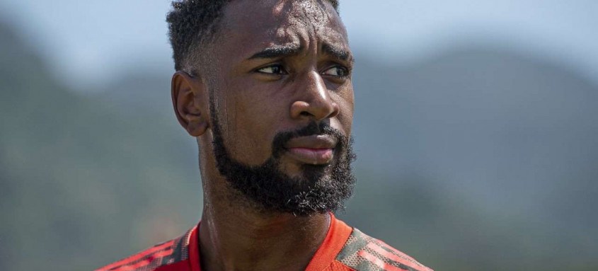 Um dos principais nomes do elenco rubro-negro, Gérson desperta o interesse do Olympique de Marselha, da França - Foto: Alexandre Vidal / Flamengo Um dos principais nomes do elenco rubro-negro, Gérson desperta o interesse do Olympique de Marselha, da França