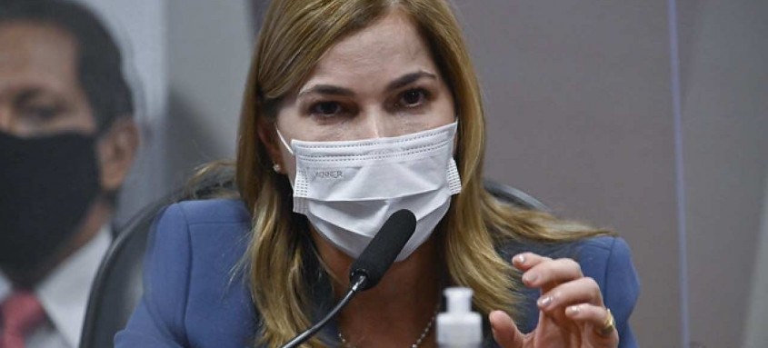 Pediatra, Mayra Pinheiro disse não achar adequado ser chamada de Capitã Cloroquina: Pediatra, Mayra Pinheiro disse não achar adequado ser chamada de Capitã Cloroquina: