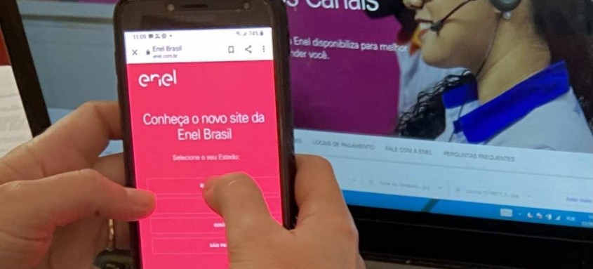 A Enel Distribuição Rio pede que quem estiver em próximo de algum fio partido ou estrutura elétrica energizada acionar imediatamente a companhia