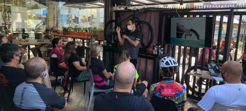 Fika Bike lançaram em maio o seu 1º Curso Básico de Mecânica de Bikes 