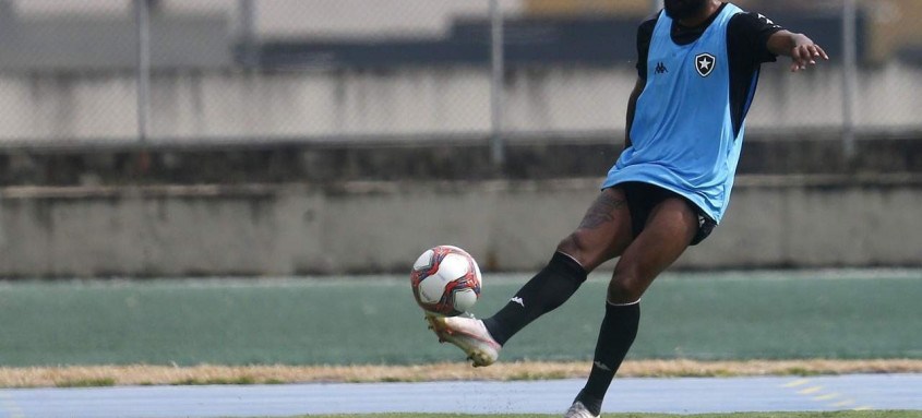 Chay é uma das boas opções ofensivas do Botafogo para buscar mais uma vitória na Série B do Campeonato Brasileiro