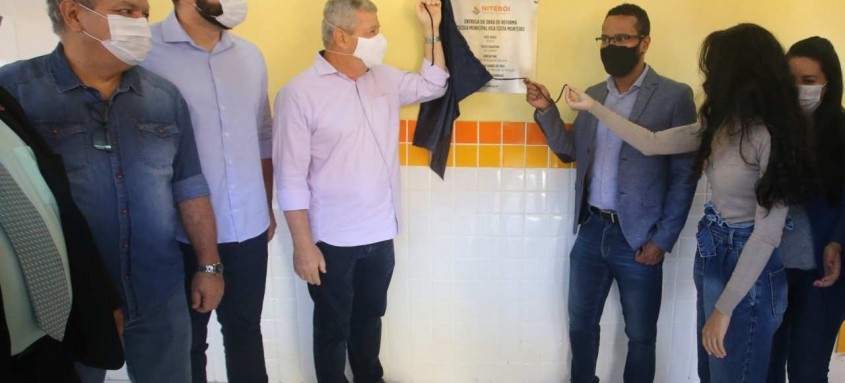 O prefeito Axel Grael participou da inauguração: instalações revitalizadas