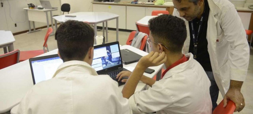Processo de seleção do programa de estágios começa com a inscrição on-line, que deve ser feita no site da Firjan - Foto: Tomaz Silva/Agência Brasil Processo de seleção do programa de estágios começa com a inscrição on-line, que deve ser feita no site da Firjan
