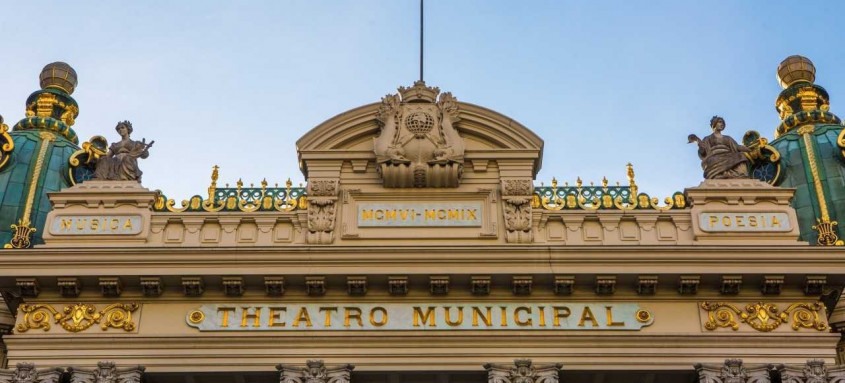 Para celebrar a data, o espaço recebe a programação Theatro Municipal de Portas Abertas On-line - Foto: Divulgação Para celebrar a data, o espaço recebe a programação Theatro Municipal de Portas Abertas On-line