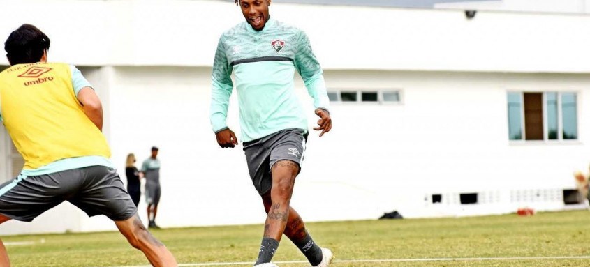 Ainda sem Fred, lesionado, Abel Hernández está confirmado no ataque tricolor no jogo desta noite contra o Grêmio - Foto: Mailson Santana / Fluminense Ainda sem Fred, lesionado, Abel Hernández está confirmado no ataque tricolor no jogo desta noite contra o Grêmio