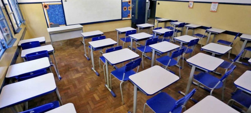 "Brasil não pode continuar com escolas fechadas", disse Milton Ribeiro
- Foto: Carlos Magno / Governo do Rio "Brasil não pode continuar com escolas fechadas", disse Milton Ribeiro