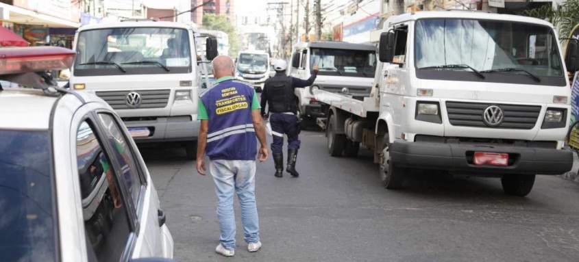 A ação da Secretaria de Transportes contou com o apoio da Guarda Municipal - Foto: Renan Otto/Prefeitura de SG A ação da Secretaria de Transportes contou com o apoio da Guarda Municipal