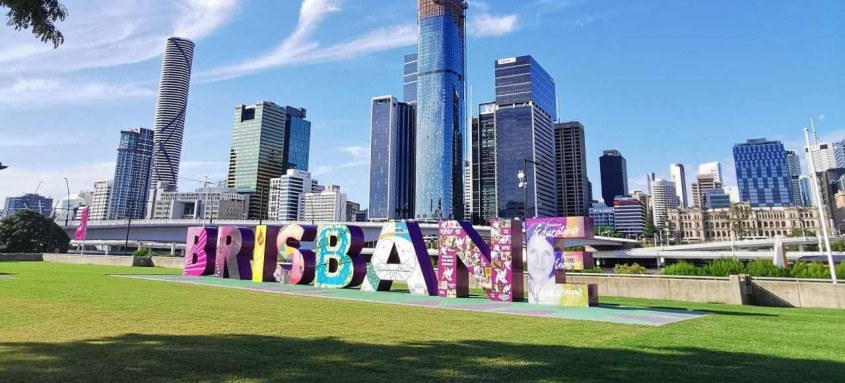 Brisbane, onde centenas de pessoas se reuniram em South Bank e vibraram com o anúncio transmitido em um telão, se tornará a terceira cidade australiana a receber uma edição dos Jogos