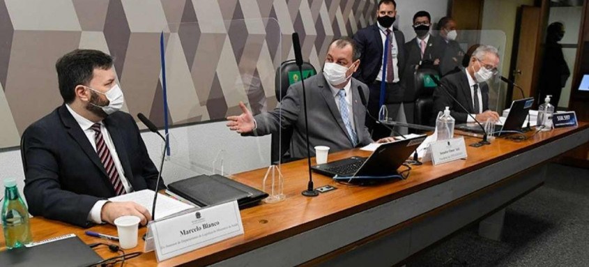 Marcelo Blanco insistiu que não queria negociar sem haver legislação, mas que pretendia ter Marcelo Blanco insistiu que não queria negociar sem haver legislação, mas que pretendia ter