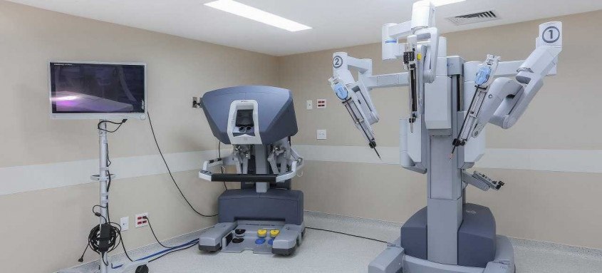 O CHN é o primeiro da região a oferecer cirurgias robóticas