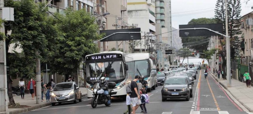 O item transporte, devido ao aumento no preço da gasolina, pressionou o índice, assim como a energia elétrica - Foto: Berg Silva/Prefeitura de Niterói O item transporte, devido ao aumento no preço da gasolina, pressionou o índice, assim como a energia elétrica