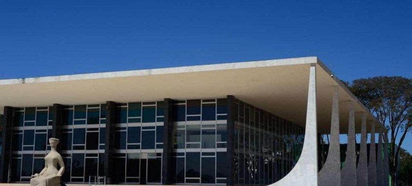 Sede do Supremo Tribunal Federal(STF): ministra Cármem Lúcia deu prazo de 24 horas para posicionamento da Procuradoria Geral da República (PGR) - Foto: Marcello Casal JrAgência Brasil Sede do Supremo Tribunal Federal(STF): ministra Cármem Lúcia deu prazo de 24 horas para posicionamento da Procuradoria Geral da República (PGR)