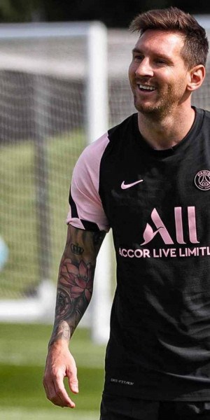 Maior ídolo da história do Barcelona, Messi vestirá a camisa de outro clube pela 1ª vez - Foto: Reprodução Twitter / PSG Maior ídolo da história do Barcelona, Messi vestirá a camisa de outro clube pela 1ª vez