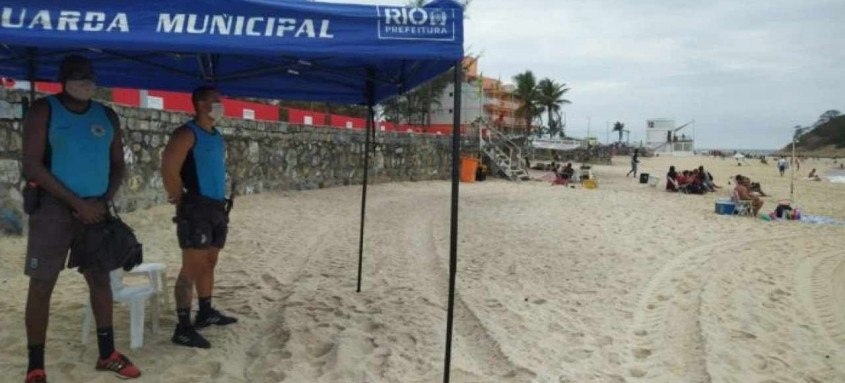 Paralelamente, ainda houve a aplicação de 3 multas por flagrantes de infração sanitária - Foto: Divulgação Paralelamente, ainda houve a aplicação de 3 multas por flagrantes de infração sanitária
