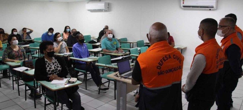 Defesa Civil de São Gonçalo inicia nova turma de voluntários
- Foto: Lucas Alvarenga / Prefeitura de São Gonçalo Defesa Civil de São Gonçalo inicia nova turma de voluntários