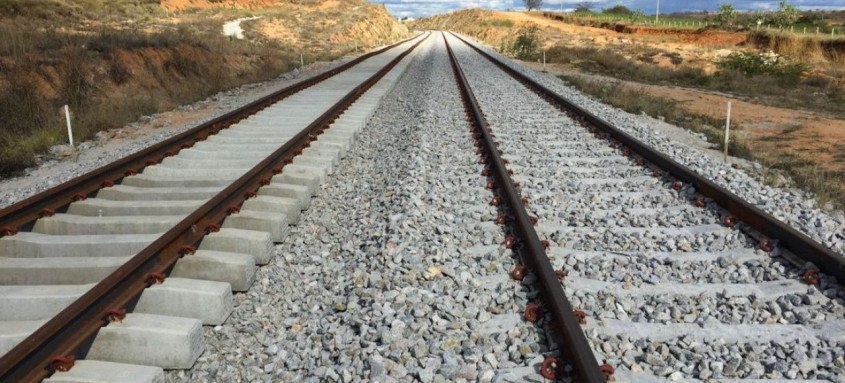 Medida facilita a permissão para construção de novas ferrovias
