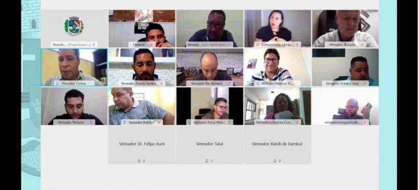 A votação aconteceu on-line