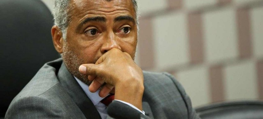 De acordo com a assessoria do senador Romário, ele 'deve receber alta nos próximos dias' - Foto: Marcelo Camargo / Agência Brasil De acordo com a assessoria do senador Romário, ele 'deve receber alta nos próximos dias'