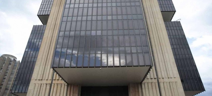A projeção para 2021 está acima da meta de inflação que deve ser perseguida pelo Banco Central - Foto: Marcello Casal JrAgência Brasil A projeção para 2021 está acima da meta de inflação que deve ser perseguida pelo Banco Central