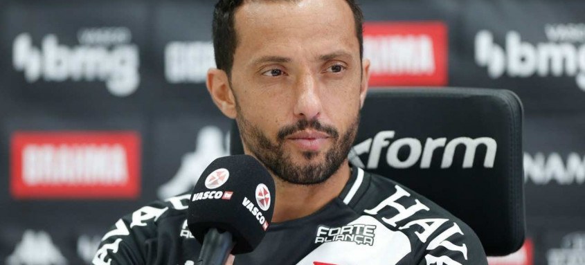 Vasco, do meia-atacante Nenê, está no meio da tabela da Série B com 43 pontos em 29 rodadas