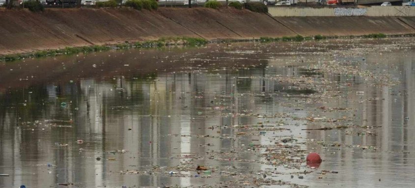 A iniciativa vai permitir ações de despoluição dos rios e incentivar a limpeza e coleta de lixo em rios, lagos, lagoas e praias fluviais - Foto: Rovena Rosa/Agência Brasil A iniciativa vai permitir ações de despoluição dos rios e incentivar a limpeza e coleta de lixo em rios, lagos, lagoas e praias fluviais