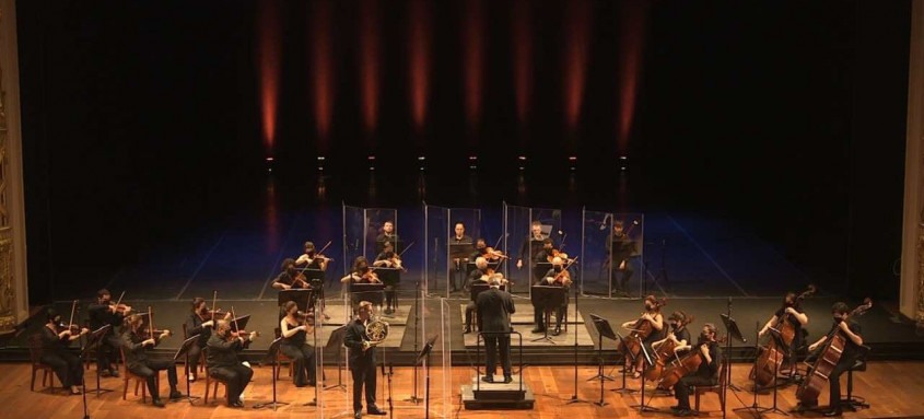 Orquestra Sinfônica do Theatro Municipal do Rio se apresenta nesta sexta-feira