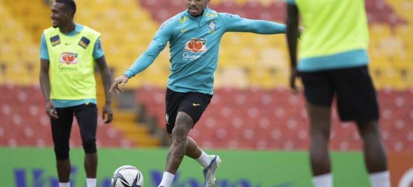 Gabriel Jesus volta à Seleção Brasileira após ficar fora das últimas três rodadas das Eliminatórias para a Copa de 2022