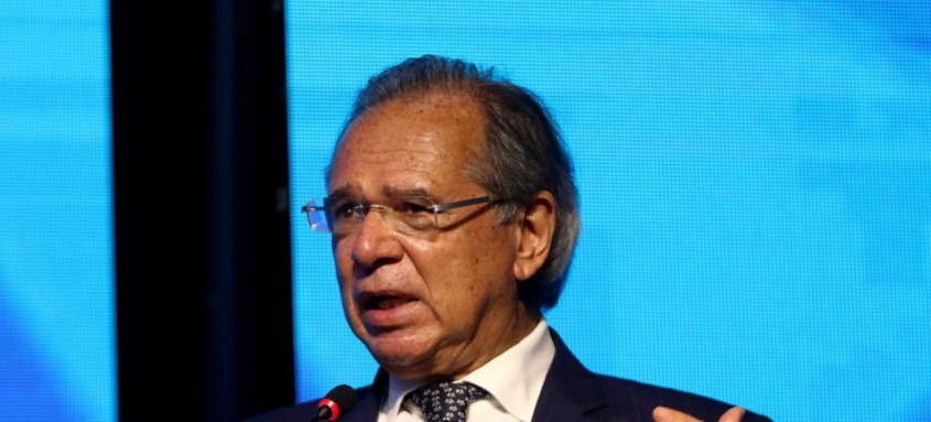 Paulo Guedes alega ter se afastado de gestão em dezembro de 2018
