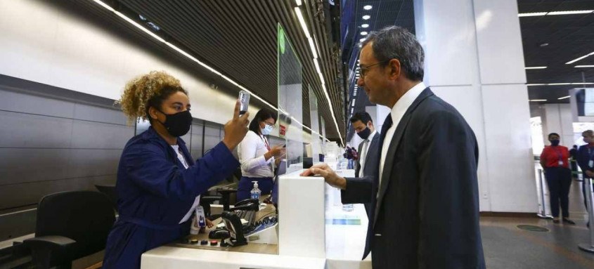 A estimativa de embarques e desembarques é referente ao período de 8 a 13 deste mês - Foto: Marcelo Camargo/Agência Brasil A estimativa de embarques e desembarques é referente ao período de 8 a 13 deste mês