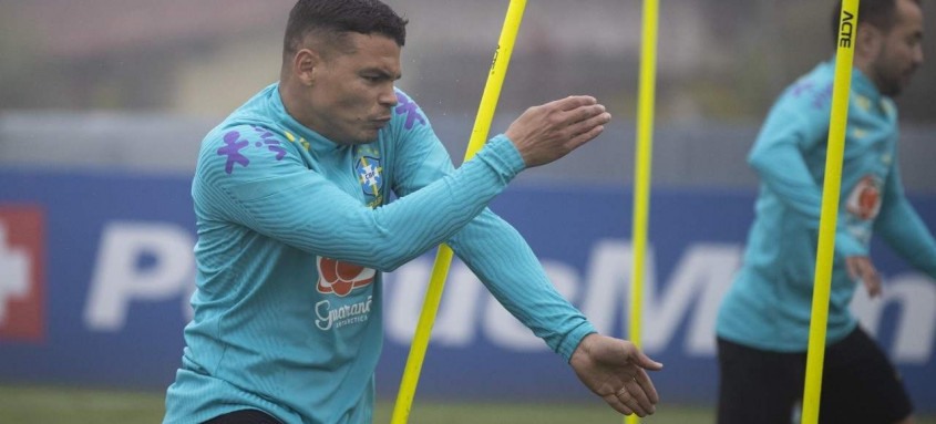 Zagueiro Thiago Silva lembrou a pressão recebida por ele durante a Copa do Mundo de 2014 disputada no Brasil - Foto: Lucas Figueiredo / CBF Zagueiro Thiago Silva lembrou a pressão recebida por ele durante a Copa do Mundo de 2014 disputada no Brasil