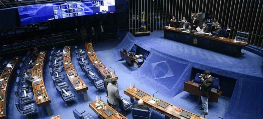 Foram 312 votos a favor e 144 contra
