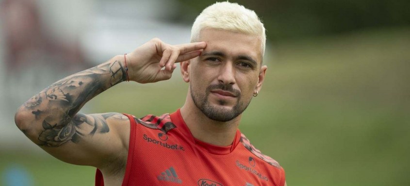 Meia uruguaio Arrascaeta tem contrato com o Flamengo até o final de 2023 - Foto: Alexandre Vidal / Flamengo Meia uruguaio Arrascaeta tem contrato com o Flamengo até o final de 2023