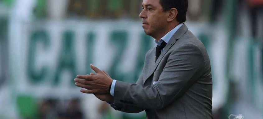 Técnico multicampeão com o River Plate, Marcelo Gallardo não deve permanecer no clube argentino no próximo ano - Foto: Divulgação / River Plate Técnico multicampeão com o River Plate, Marcelo Gallardo não deve permanecer no clube argentino no próximo ano