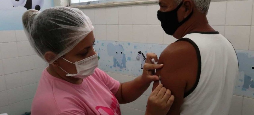 Entre os estados que mais aplicaram a primeira dose do imunizante estão Santa Catarina, Roraima, Espírito Santo, Minas Gerais, Paraíba, Piauí, Paraná, Rio Grande do Sul e São Paulo.