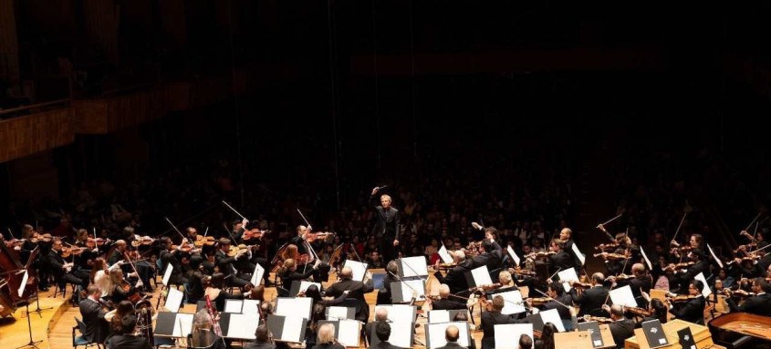 A apresentação faz parte da programação do Dezembro Sinfônico, em que o melhor da música clássica marcará presença no maior complexo de arte da América Latina
