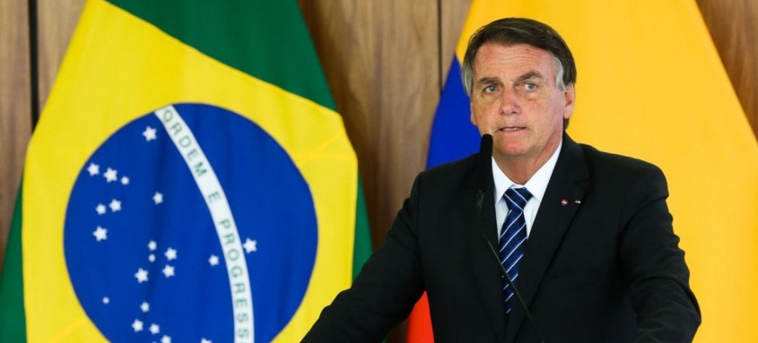 Novo texto viabiliza valor que inicialmente seria pago apenas em 2022
- Foto: Antonio Cruz/Agência Brasil Novo texto viabiliza valor que inicialmente seria pago apenas em 2022