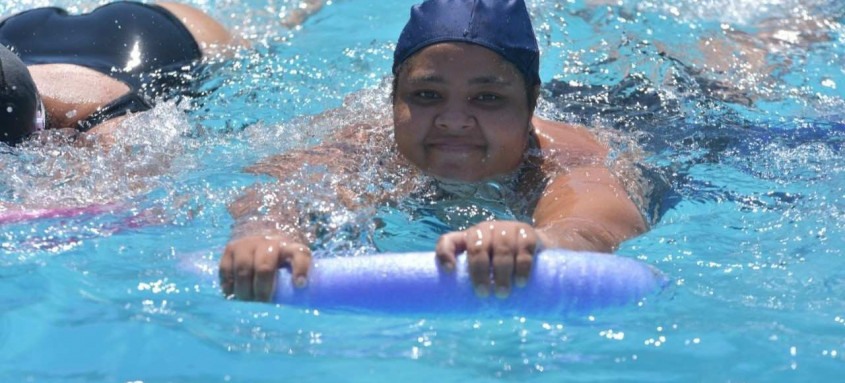 Evento foi repleto de gincanas e brincadeiras na piscina
